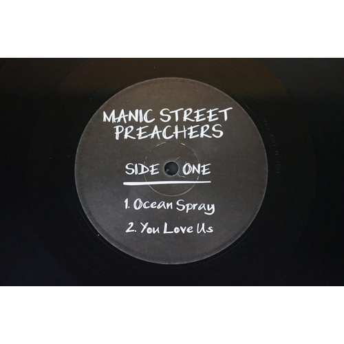 537 - Vinyl - Manic Street Preachers On Track With Seat limited edition 12