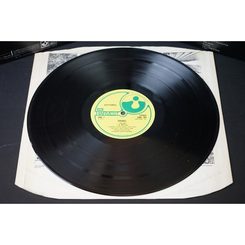 333 - Vinyl - 2 Deep Purple LPs to include In Rock (Harvest SHVL 777) The Gramophone Co Ltd to rim, No EMI... 