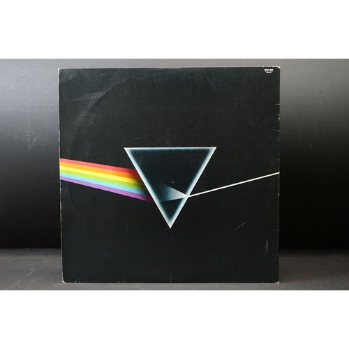 336 - Vinyl - Pink Floyd Dark Side Of The Moon on Harvest SHVL 804.  Right hand opener, stickered sleeve, ... 