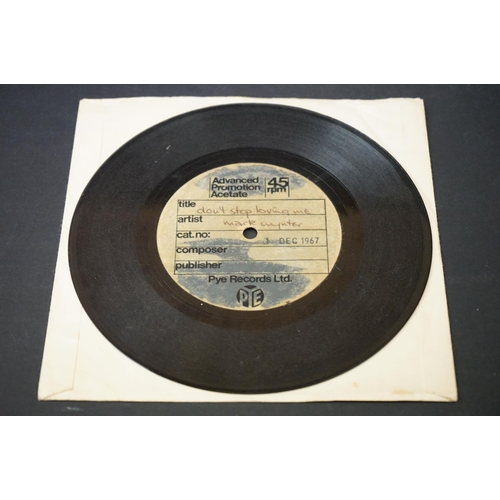 73 - Vinyl - 2 1967 advance promo acetates on Pye Records to include James Brown Get It Together Pt 1 & 2... 