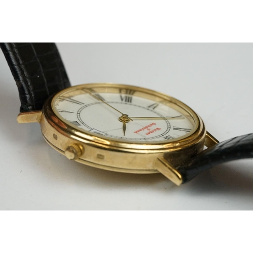 228A - A late 20th century 'Watches of Switzerland' 9ct gold cased quartz watch.