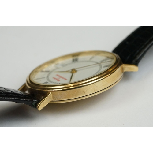 228A - A late 20th century 'Watches of Switzerland' 9ct gold cased quartz watch.