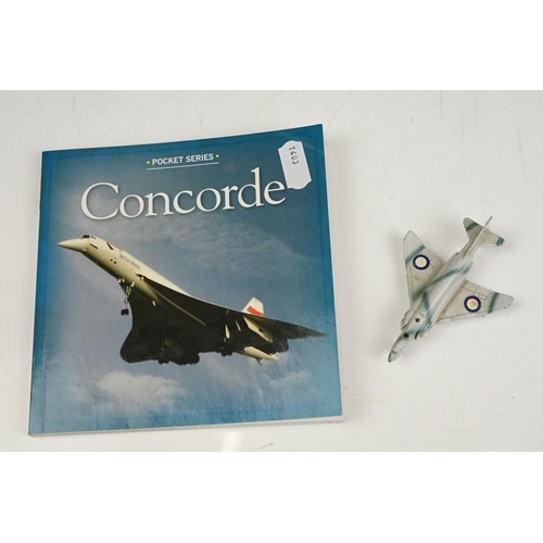 270 - A small group of Concorde collectables to include glass paperweight, tea towel and magazine together... 