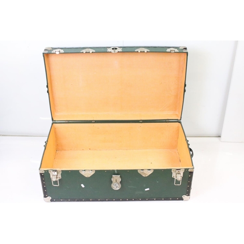 588 - Late 19th / Early 20th century Leather Doctor's or Apothecary Bag together with a Green Travelling T... 