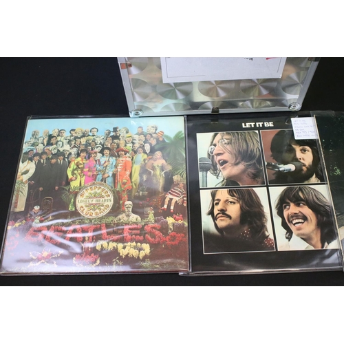 408 - Vinyl - 19 The Beatles & members LPs to include Please Please Me (4th press Stereo large Stereo on s... 