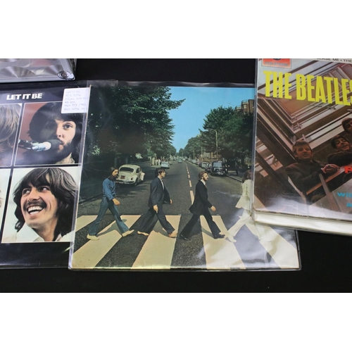 408 - Vinyl - 19 The Beatles & members LPs to include Please Please Me (4th press Stereo large Stereo on s... 