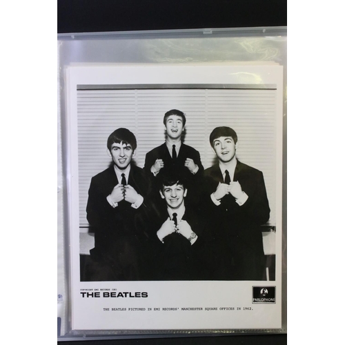 993 - Memorabilia - The Beatles - Full PR press release pack from the unreleased Beatles Sessions compilat... 