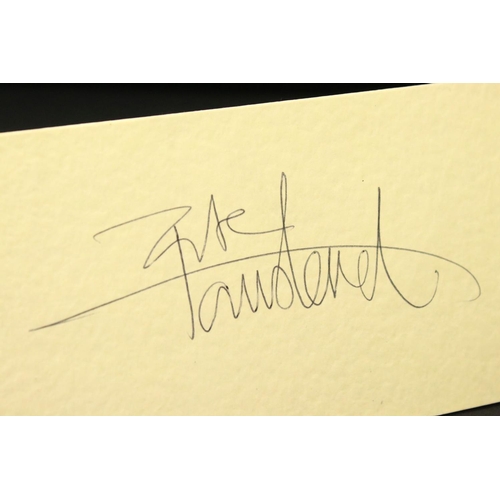 994 - Memorabilia & Autograph - Pete Townshend autograph signed to rear of a British Airways Club Europe m... 