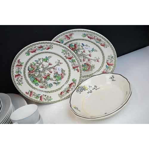 109 - Wedgwood Grey Friars service to include six tea cups and saucers, six coffee cups and saucers, six s... 