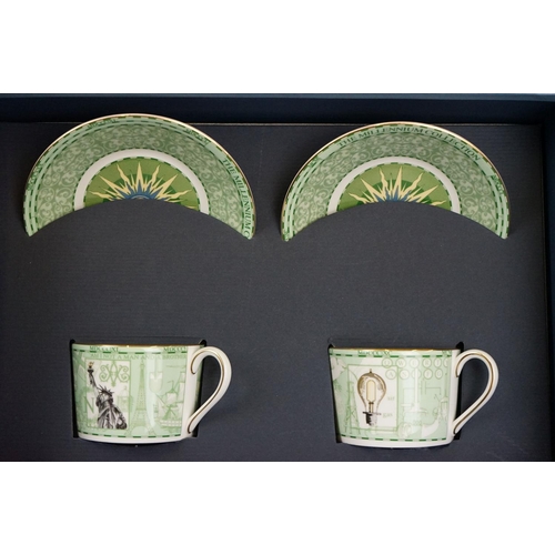 93 - Wedgwood limited edition - a Wedgwood women designers of the 20th century Clarice Cliff after the ho... 