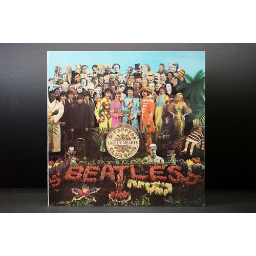 4 - Vinyl - The Beatles Sgt Pepper LP PMC 7027.  Early pressing. The Gramophone Co and Sold In UK to lab... 