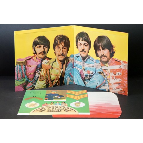 4 - Vinyl - The Beatles Sgt Pepper LP PMC 7027.  Early pressing. The Gramophone Co and Sold In UK to lab... 