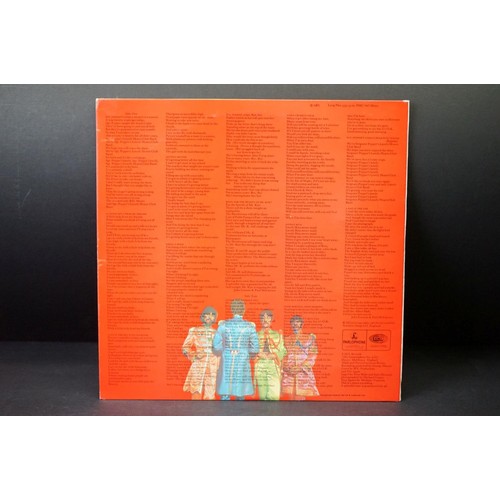 4 - Vinyl - The Beatles Sgt Pepper LP PMC 7027.  Early pressing. The Gramophone Co and Sold In UK to lab... 