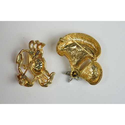 179A - Ten Costume Jewellery Brooches, eight being Gold Tone including Sea Horse, Aries, Crab, Fish, Deer, ... 