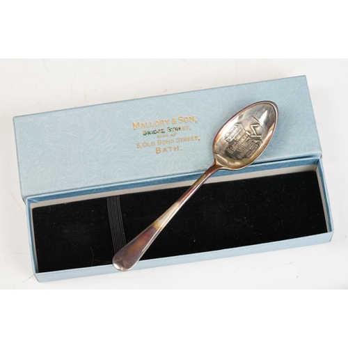 186 - A cased set of six fully hallmarked sterling silver teaspoons together with a boxed silver teaspoon ... 