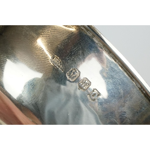 200A - A fully hallmarked sterling silver Scottish Quaich, assay marked for Edinburgh.