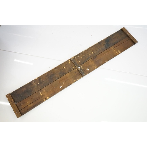 115 - A Chas Bate & Son hand painted wooden brewery sign, measures approx 183cm in length.