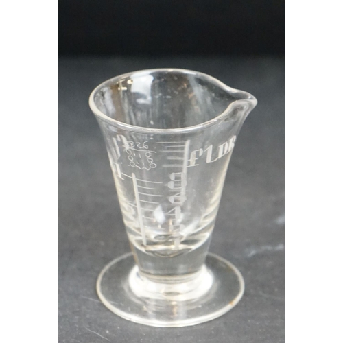 52 - Assorted cut crystal glass to include set of six Edinburgh whisky tumblers, a pair of Queen Anne lea... 