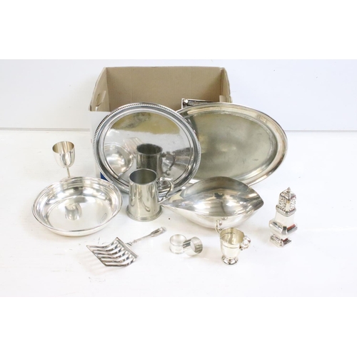 430 - A collection of mixed silver plate to include trays, goblets, tankards, sugars shaker, cutlery....et... 