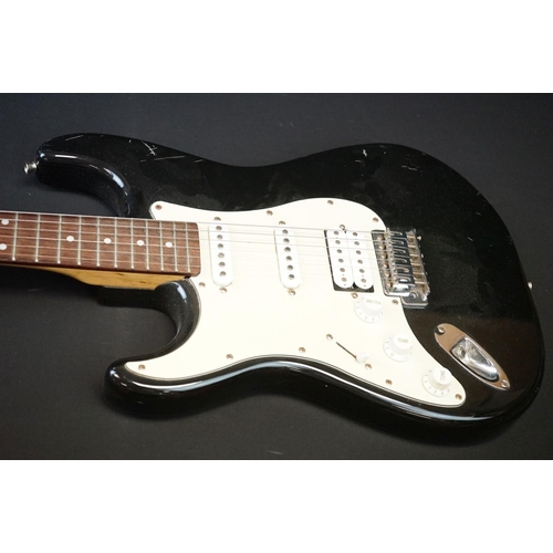 1044 - Guitar - Cruiser by Crafter strat style electric guitar