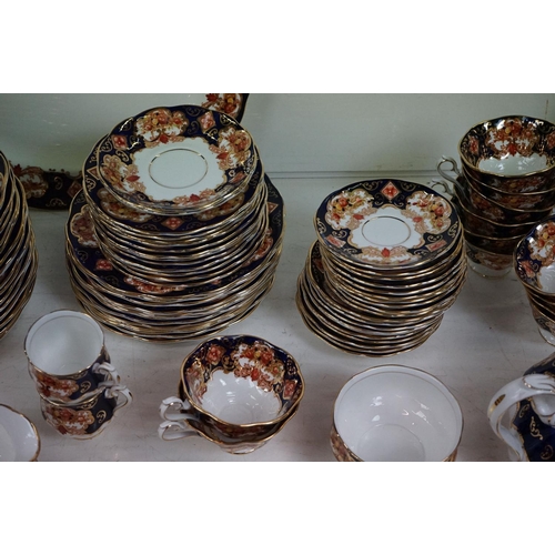 89 - Royal Albert Heirloom pattern extensive tea and dinner service. The lot to include approximately; te... 