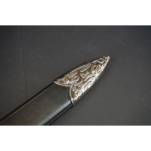 1405A - The Witcher 3 detailed stainless steel Geralt's Wolf Pommelled Silver Runed Sword, in scabbard, aprr... 