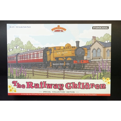 2 - Boxed Bachmann OO gauge Special Collectors Edition 30575 The Railway Children set, complete