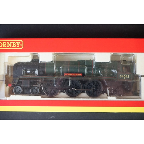 20 - Two boxed Hornby OO gauge locomotives to include R2585 BR 4-6-2 Rebuilt West Country Class 34045 Ott... 