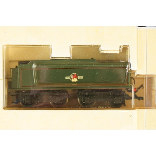 21 - Boxed Hornby OO gauge Special Edition NRM National Railway Museum R2638 BR 4-6-0 Class N15 30777 Sir... 