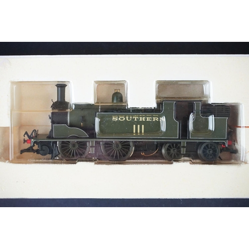 24 - Three boxed Hornby OO gauge Super Detail locomotives to include 2 x R2625 SR 0-4-0T Class M7 locomot... 