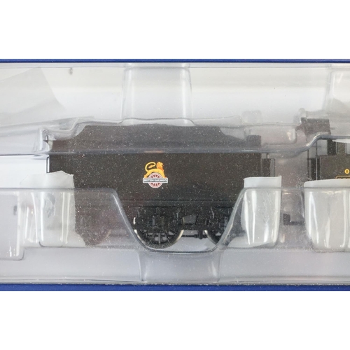 26 - Three boxed OO gauge locomotives to include Bachmann 32311 Collett Goods 2259 BR Black Early Emblem ... 