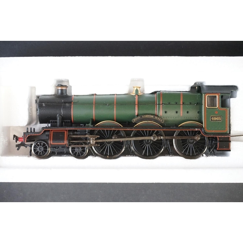 28 - Four boxed Bachmann OO gauge locomotives to include 32003 4936 Kinlet Hall Great Western with crest ... 