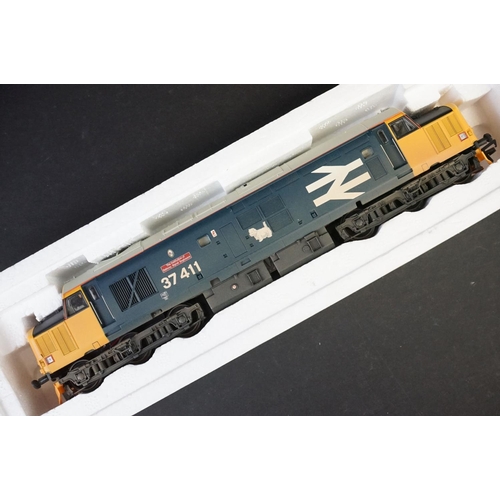 28 - Four boxed Bachmann OO gauge locomotives to include 32003 4936 Kinlet Hall Great Western with crest ... 