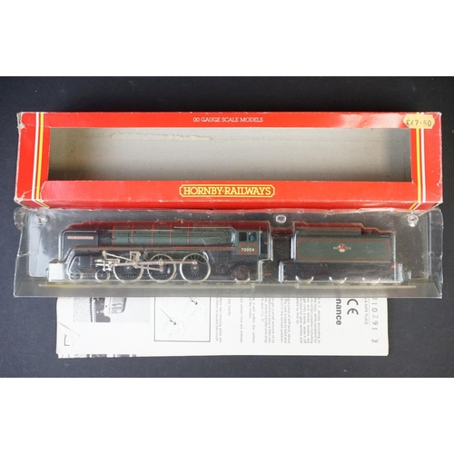 35 - Four boxed Hornby OO gauge locomotives to include R329 BR 4-6-2 Loco William Shakespeare, R392 GWR C... 