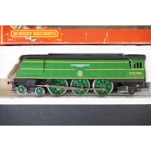 35 - Four boxed Hornby OO gauge locomotives to include R329 BR 4-6-2 Loco William Shakespeare, R392 GWR C... 