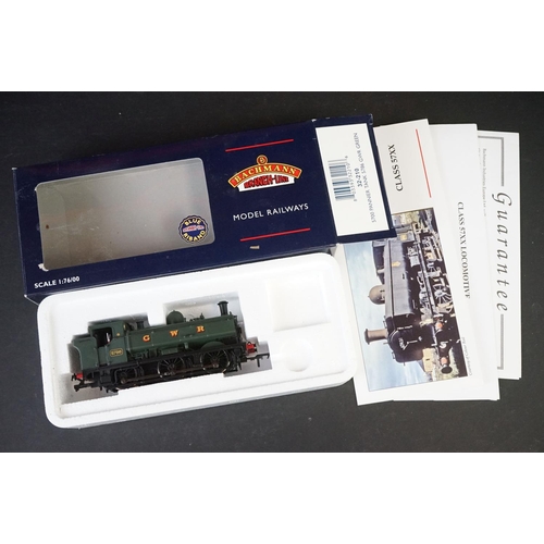 43 - Six boxed Bachmann OO gauge locomotives to include 31401 Lord Nelson 864 Sir Martin Frobisher Malach... 