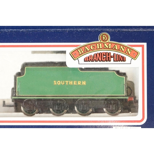 43 - Six boxed Bachmann OO gauge locomotives to include 31401 Lord Nelson 864 Sir Martin Frobisher Malach... 