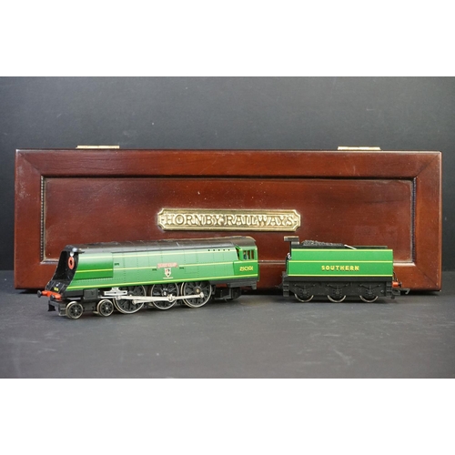 5 - Cased Hornby OO gauge Exeter SR 4-6-2 West Country Class locomotive, with certificate