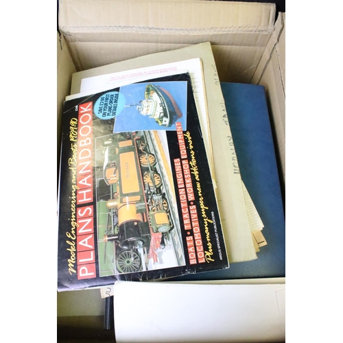 69 - Quantity of OO gauge model railway accessories to include various Hornby track, Hornby Dublo Trains ... 