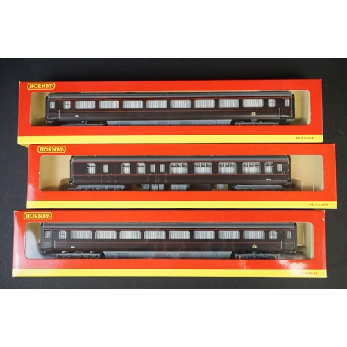 7 - Boxed Hornby OO gauge R4197 The Royal Train Coaches Coach Pack, complete