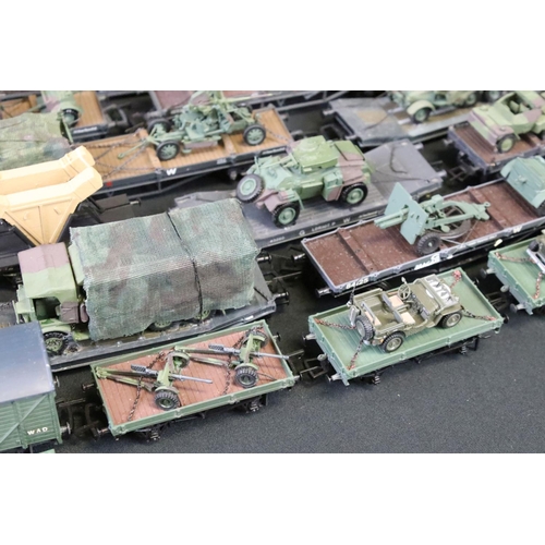 64 - 25 OO gauge items of military rolling stock to include ltd edn Wolf Wagons and Bachmann examples plu... 