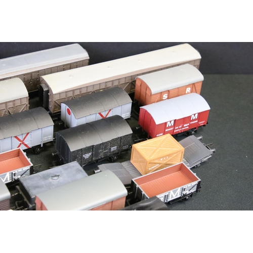 67 - 50 OO gauge items of rolling stock featuring ltd edn examples, Bachmann, Dapol, Hornby etc