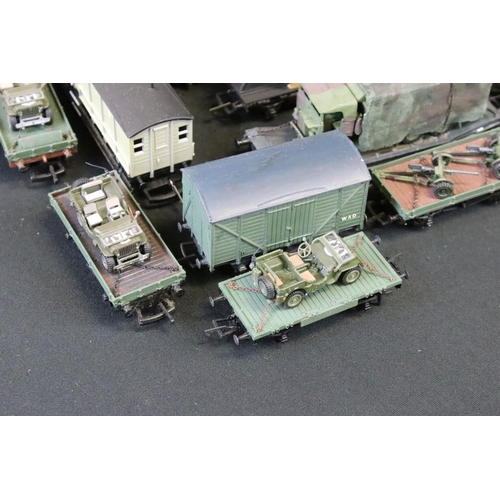 64 - 25 OO gauge items of military rolling stock to include ltd edn Wolf Wagons and Bachmann examples plu... 