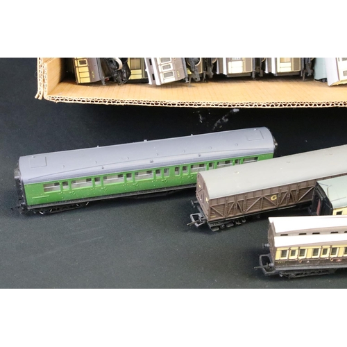 66 - 42 OO gauge items of rolling stock to include custom, Hornby, Bachmann, Triang examples