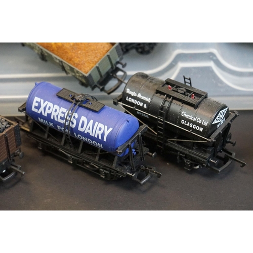 100 - Around 65 OO gauge items of rolling stock to include ltd edn, and custom examples, Bachmann, Mainlin... 