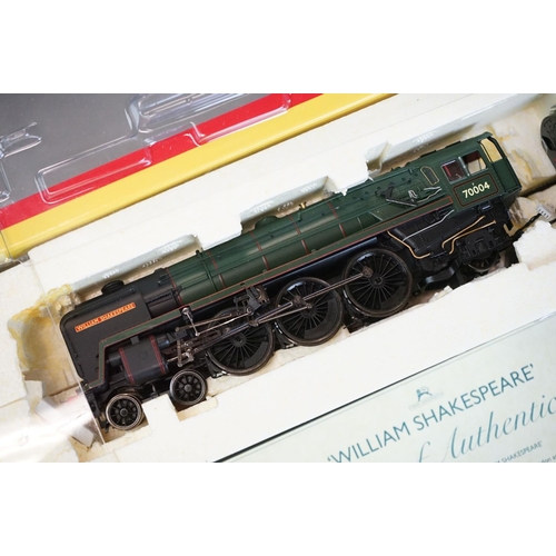 111 - Boxed ltd edn Hornby OO gauge R3096 BR 4-6-2 Britannia Class 7MT William Shakespeare locomotive, wit... 