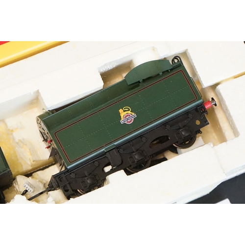 111 - Boxed ltd edn Hornby OO gauge R3096 BR 4-6-2 Britannia Class 7MT William Shakespeare locomotive, wit... 