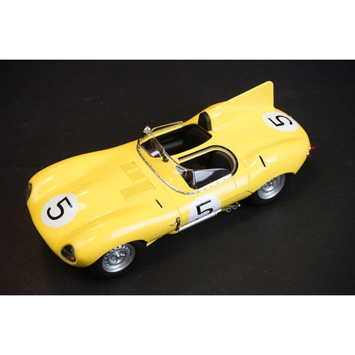 1183 - Two boxed CMR Classic Model Replicars 1/18 diecast models to include CMR142 Jaguar D Type no 4 and D... 