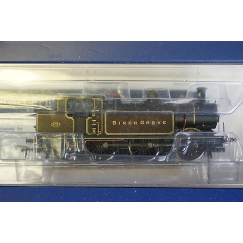 79 - Two boxed Bachmann OO gauge locomotives to include 35076K Class E4 473 Birch Grove LB&SCR Umber and ... 