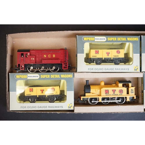 85 - Two Wrenn OO gauge locomotives to include 0-6-0 NCB and 0-6-0 NTG North Thames Gas along with 4 x bo... 